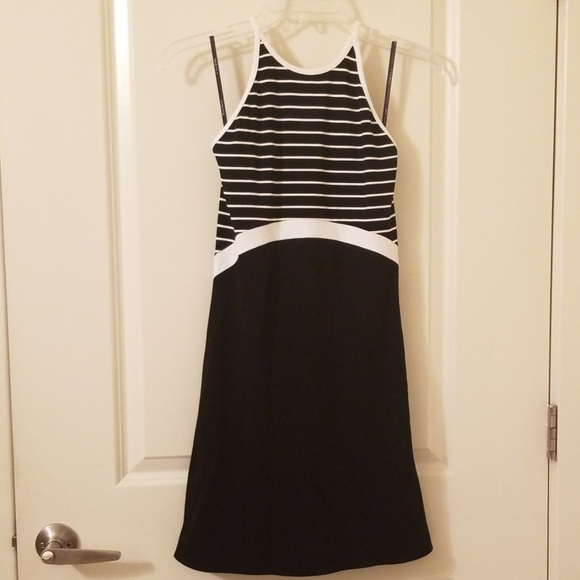 Black/white dress NWT - Picture 1 of 5